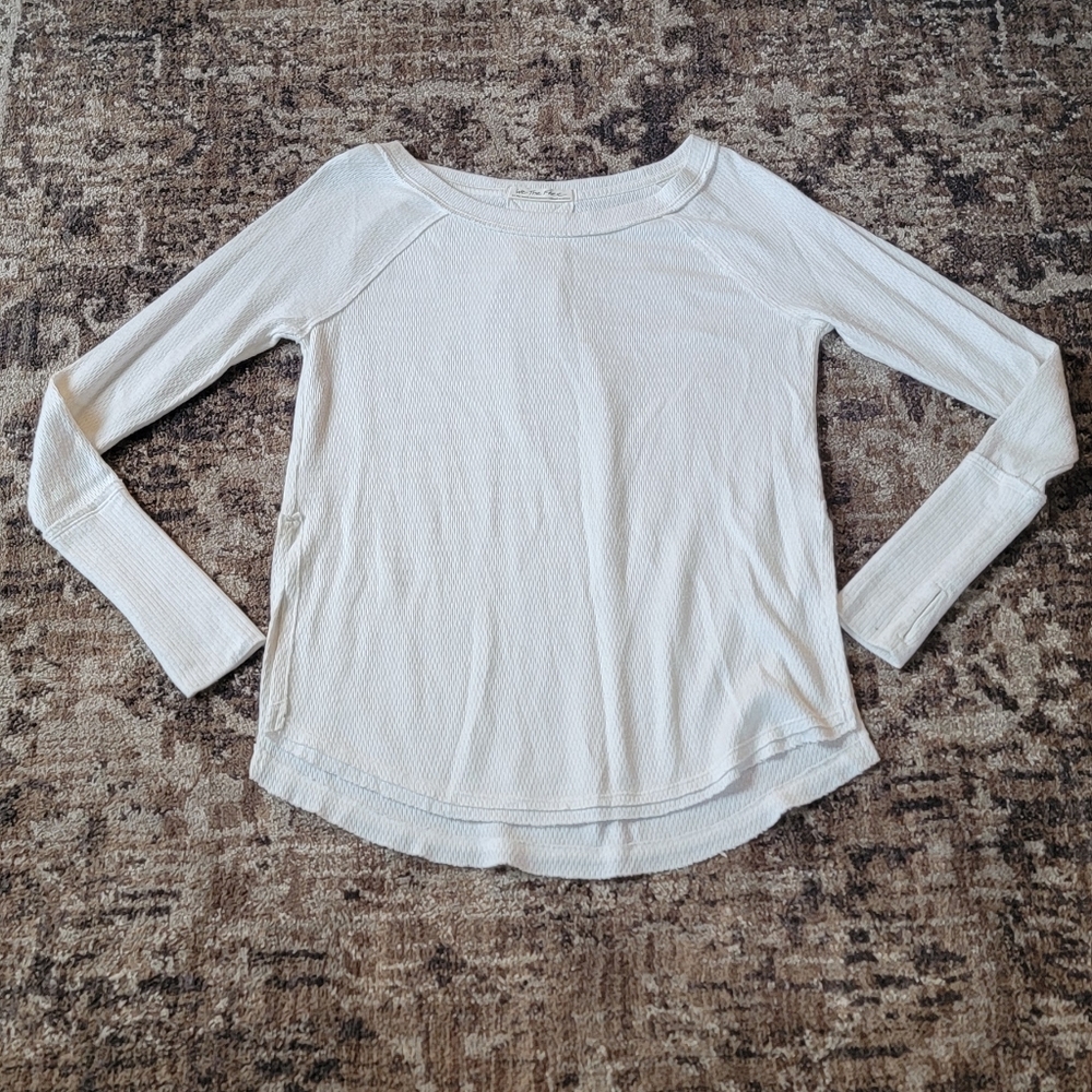 Free People xs White Long Sleeve Basic Top Side Slit we the free
